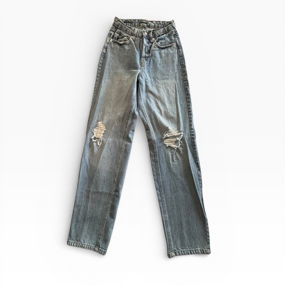 wild fable Denim - Wild Fable Women's high rise
Straight Leg Distressed Jeans - Light Blue size 00